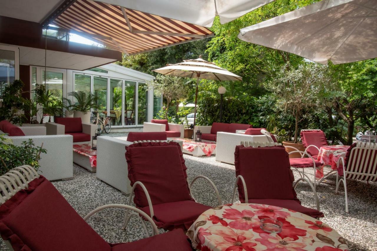 Hotel Adriaco Grado Exterior photo